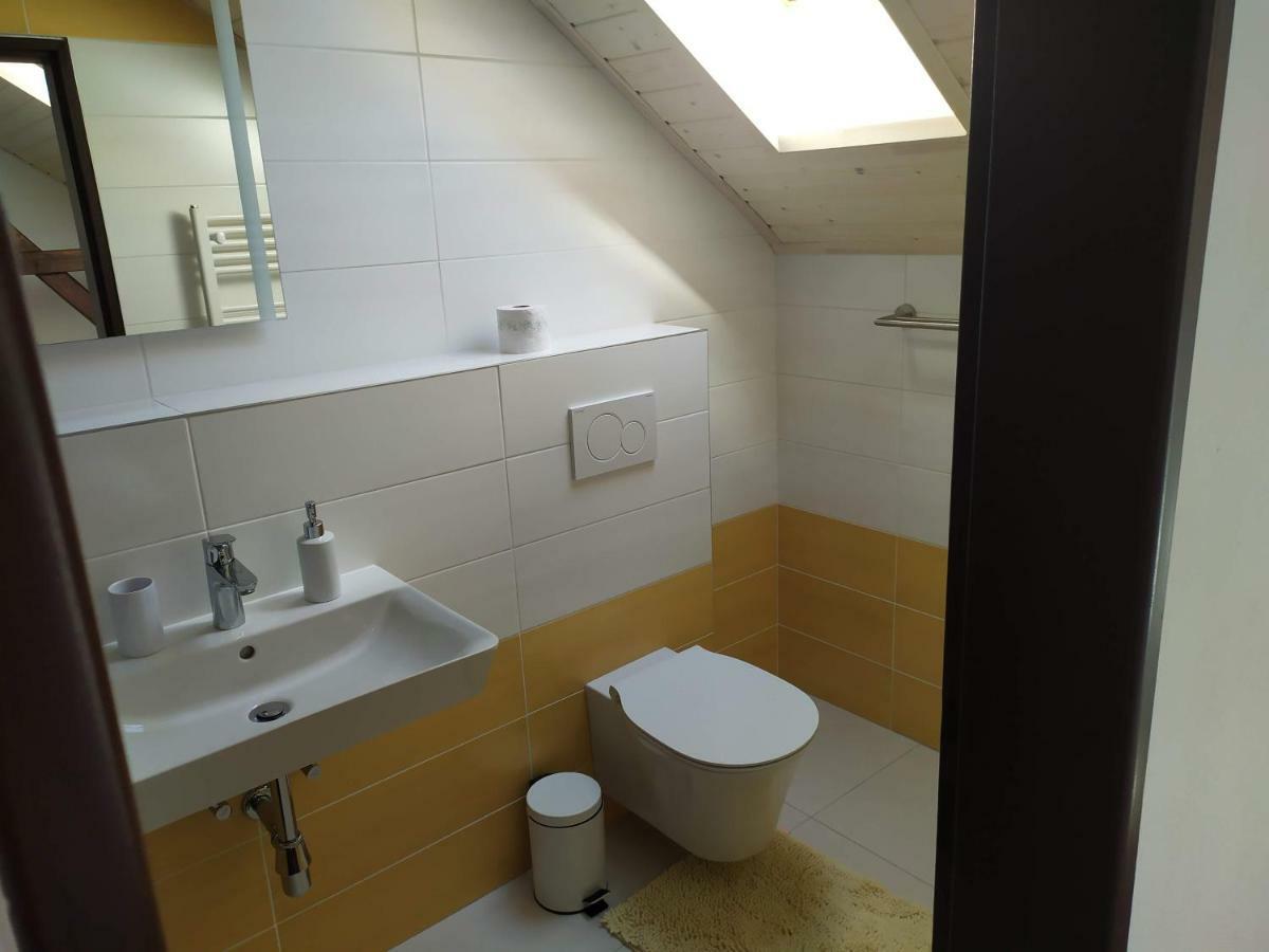Hotel Statek Cesky Dvur à Postupice Extérieur photo